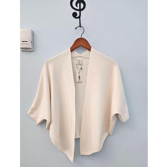 CUT THE FRILLS Women’s Knitted Shawl Cardigan – Soft, Lightweight, Free Size - Picture 6 of 7